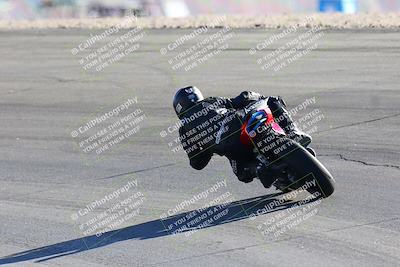 media/Jan-08-2022-SoCal Trackdays (Sat) [[1ec2777125]]/Bowl Backside (135pm)/